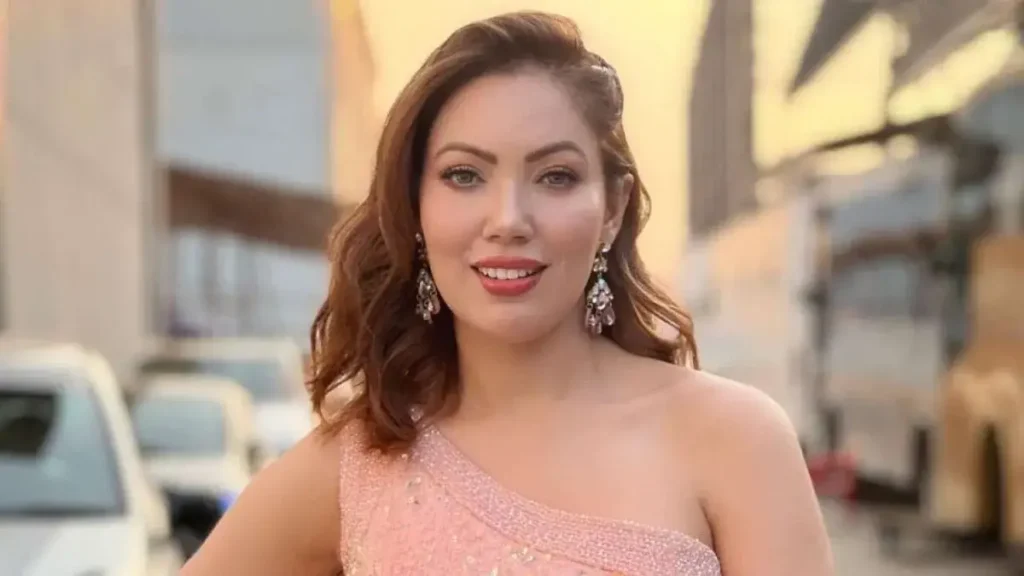 Munmun Dutta Biography